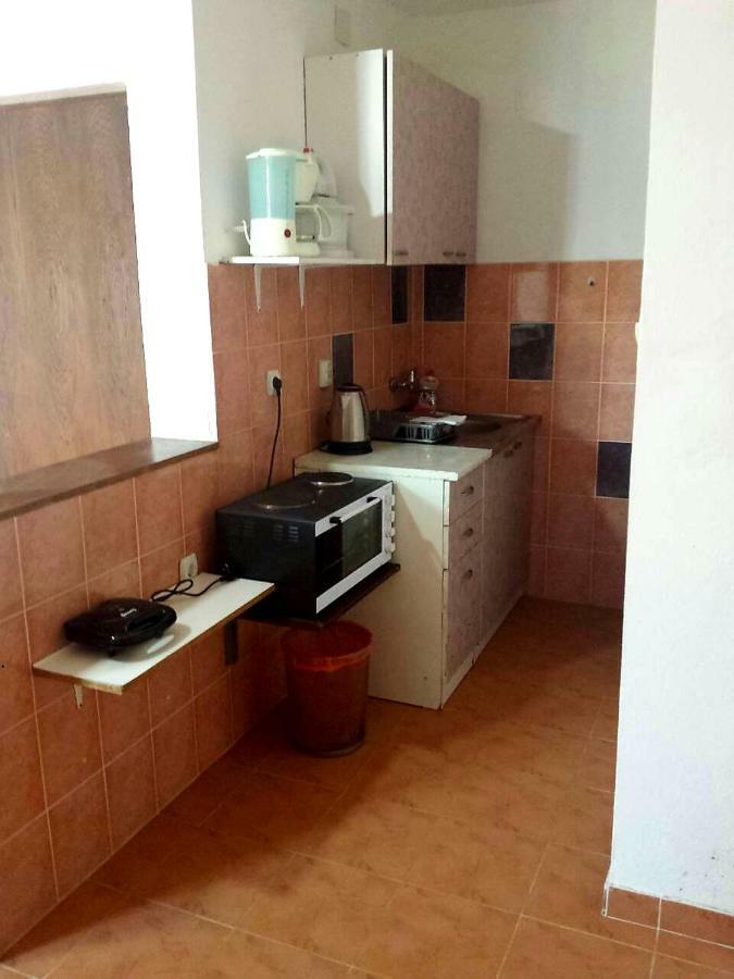 Apartments Ceca ティヴァト エクステリア 写真